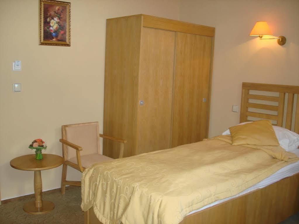 Anette Resort & Spa Covaci المظهر الخارجي الصورة