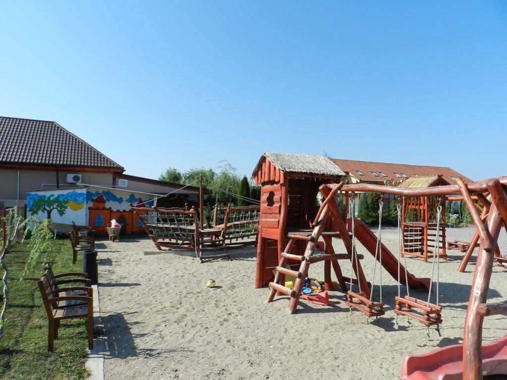 Anette Resort & Spa Covaci المظهر الخارجي الصورة
